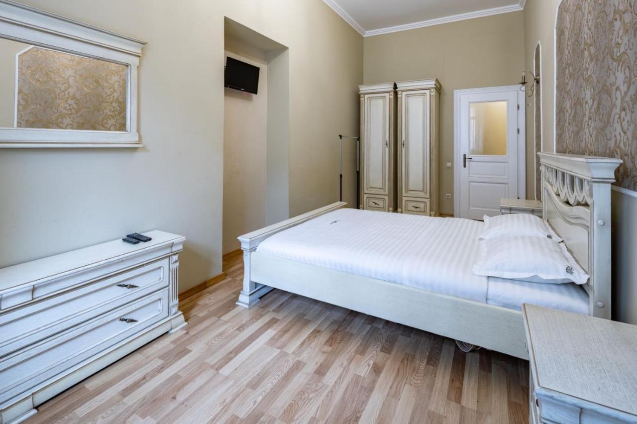 Ferienwohnung Romari Сербська 9 Lemberg Exterior foto